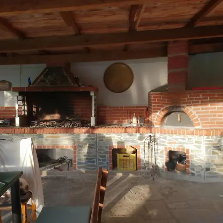 Mavridis House * Eleftheroupoli