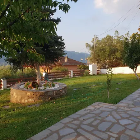 Mavridis House