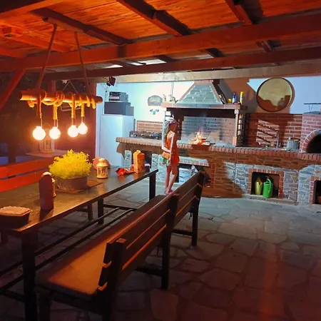 Tatil Evi Mavridis House *