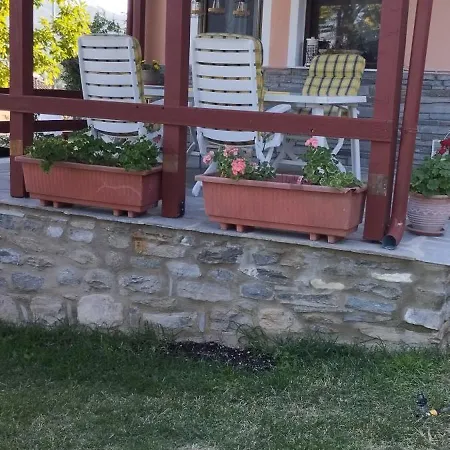 Holiday home Mavridis House *