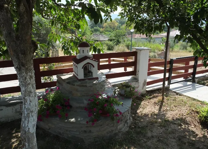 Mavridis House * Eleftheroupoli